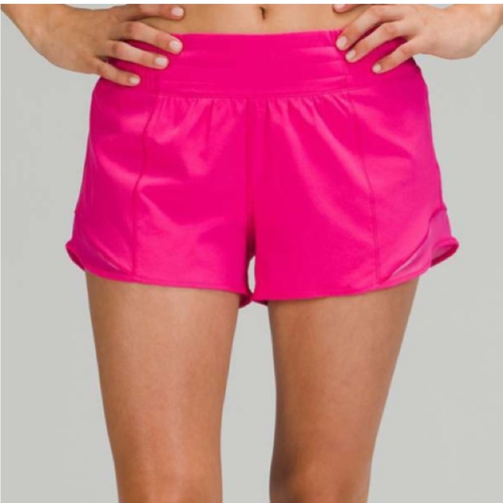 Lululemon Hotty Hot High-Rise Lined Short 2.5”